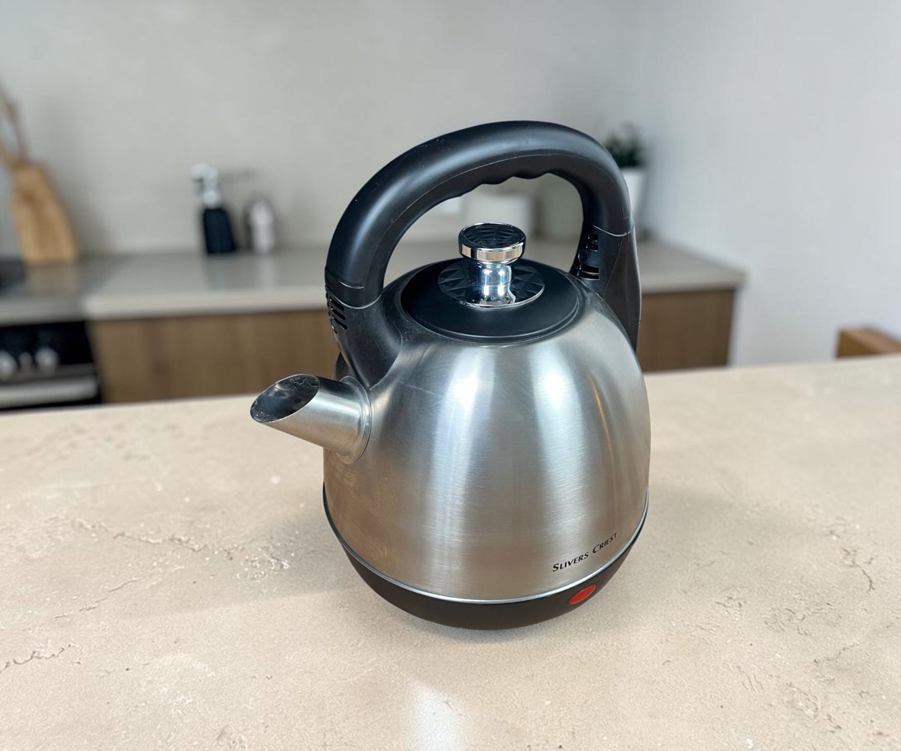 ابريق شاي كهربائي سلفر كريست